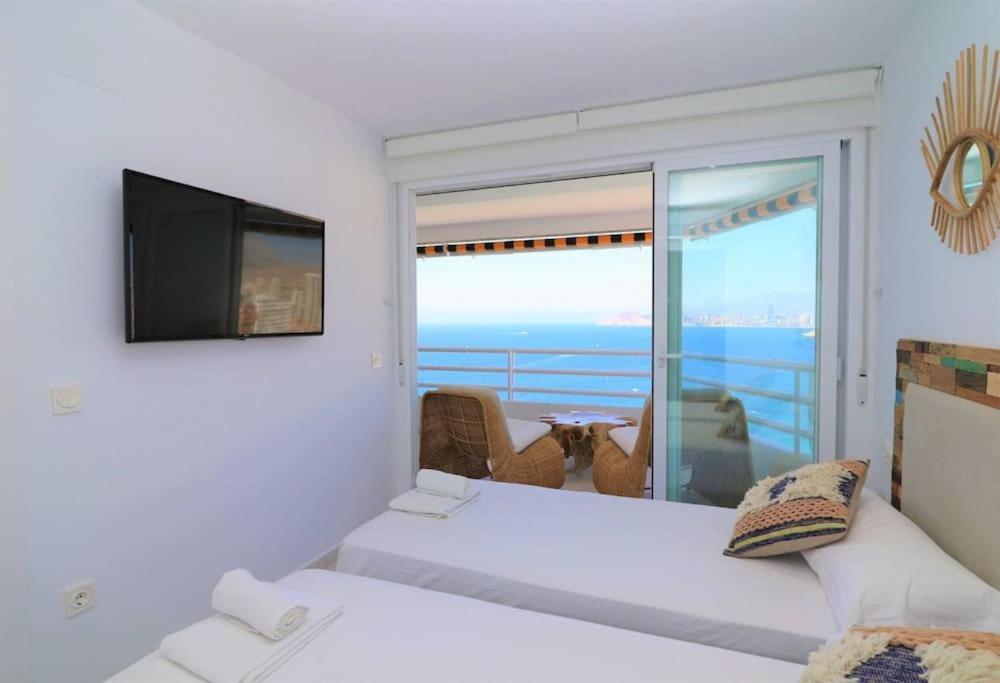 Luxurious 2-Bedroom Apt With Stunning Views, 1St Line On Levante Beach, Benidorm Dış mekan fotoğraf